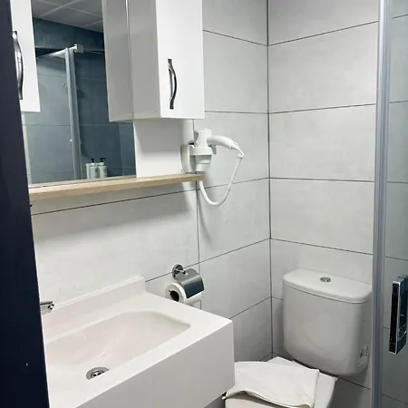 Demir Restaurant Hotel