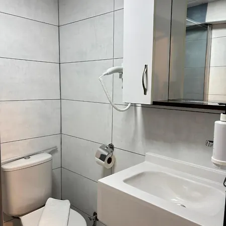 Demir Restaurant Hotel Akçay